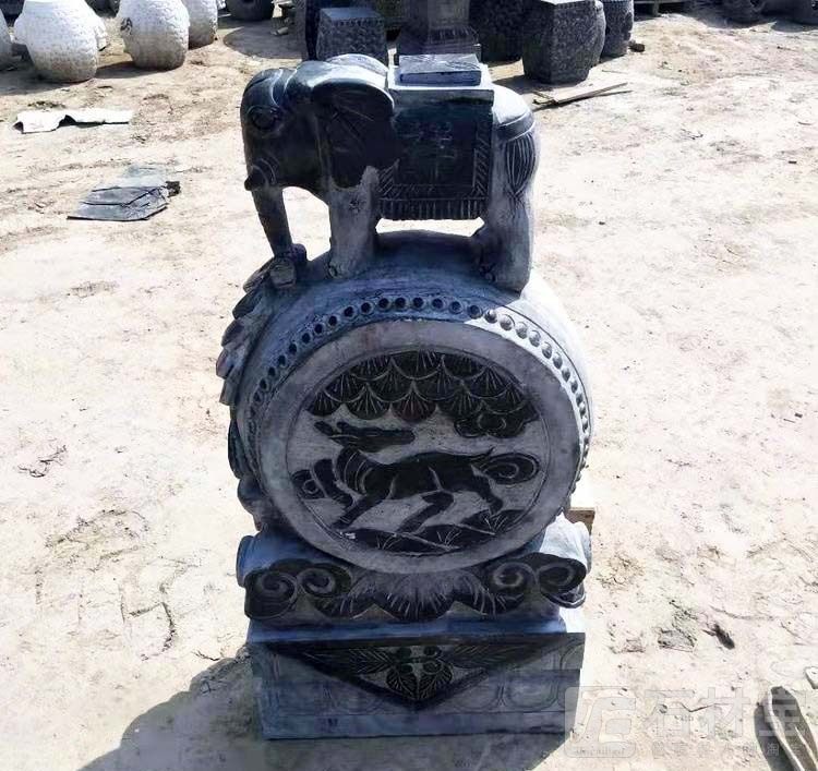 抱鼓石
