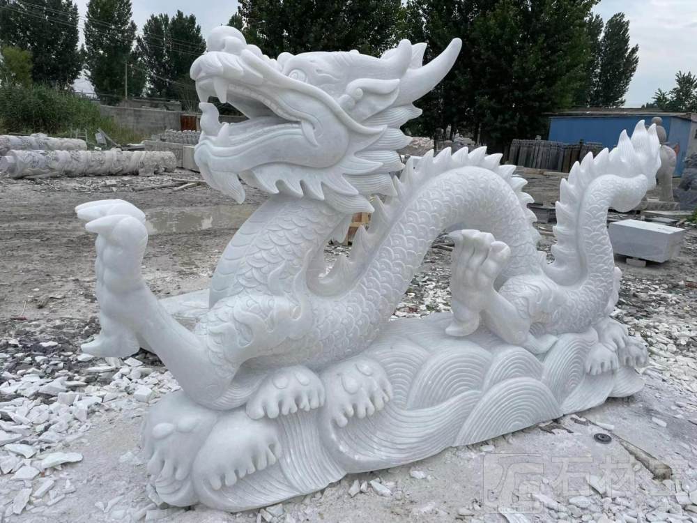 石雕龙