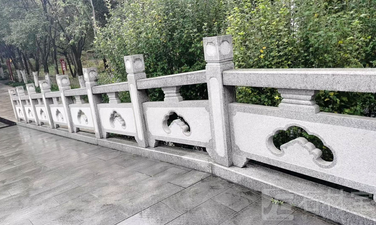 桥栏杆