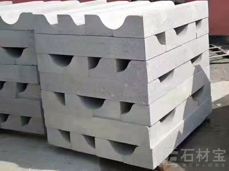 路沿石