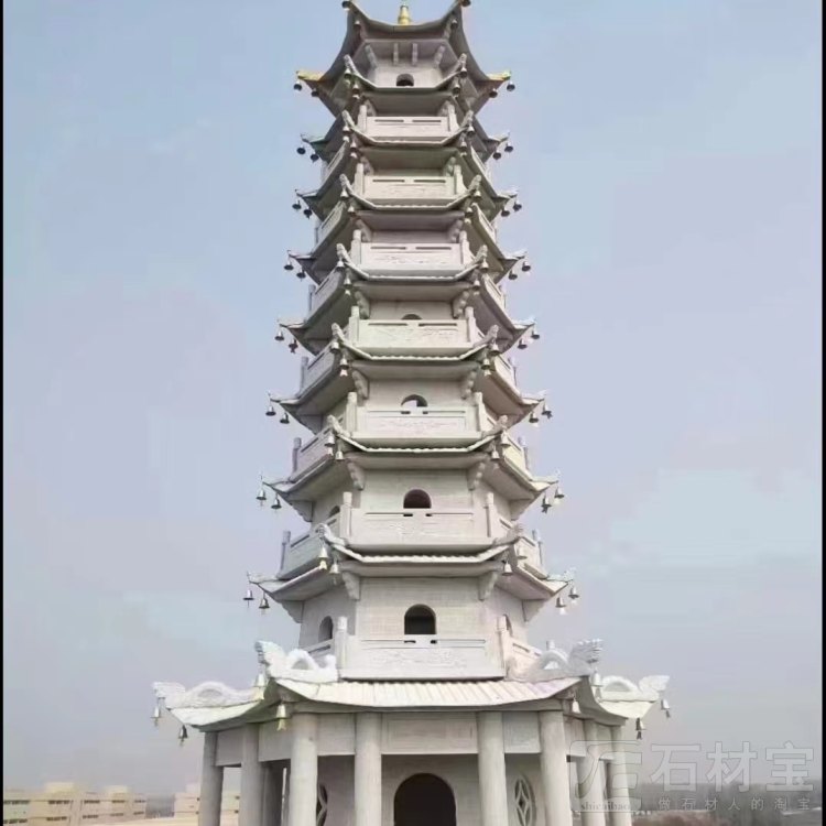 石雕佛塔