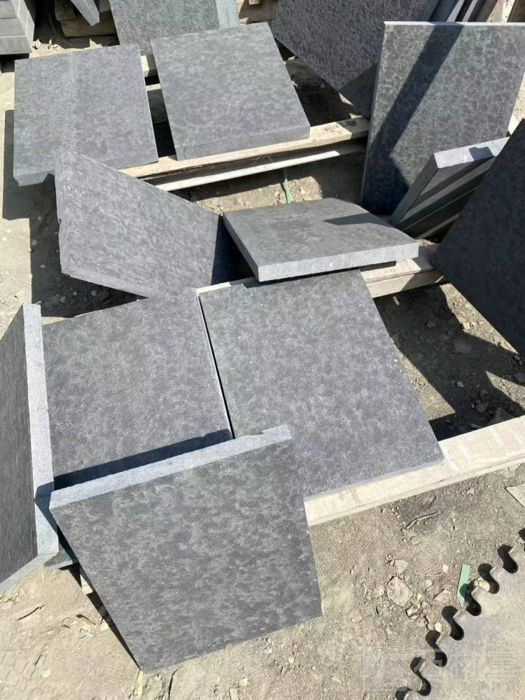 蒙古黑火烧面