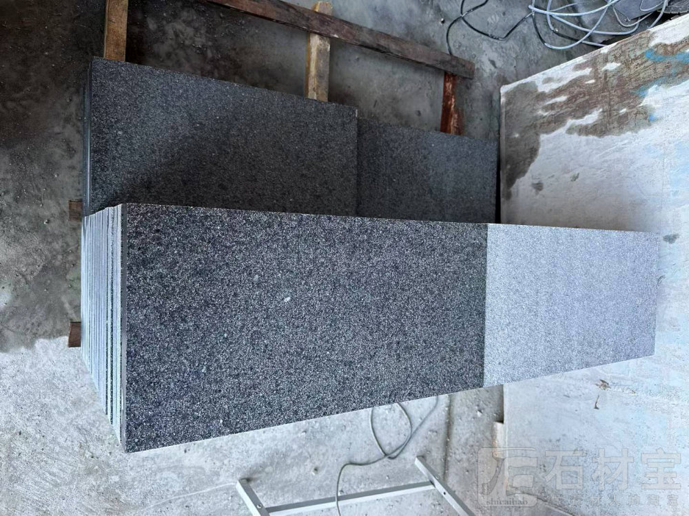 广东芝麻黑规格板