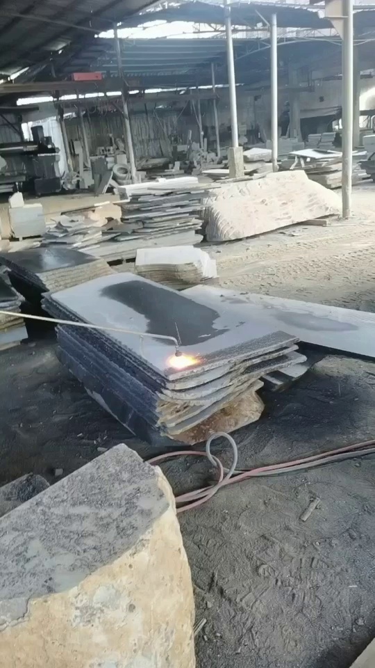 湛江黑，海南黑，蒙古黑，中国黑，火山岩洞石，雕刻，异形，承接异形精加工，墓碑雕刻，毛光板批发