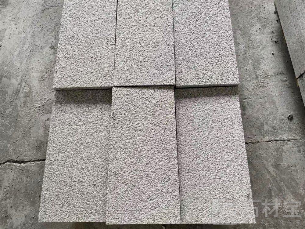 荔枝面地铺石