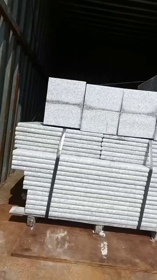 廉江芝麻白/廉江芝麻灰/海浪花/台山红/园林工程 路沿石/圆柱/方柱/线条/各种异形加工等 财富热线18927634733刘生