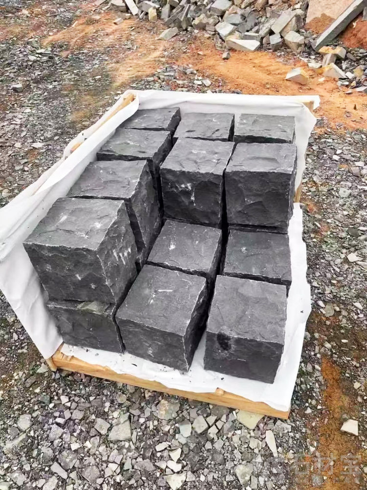 蒙古黑自然面小方块