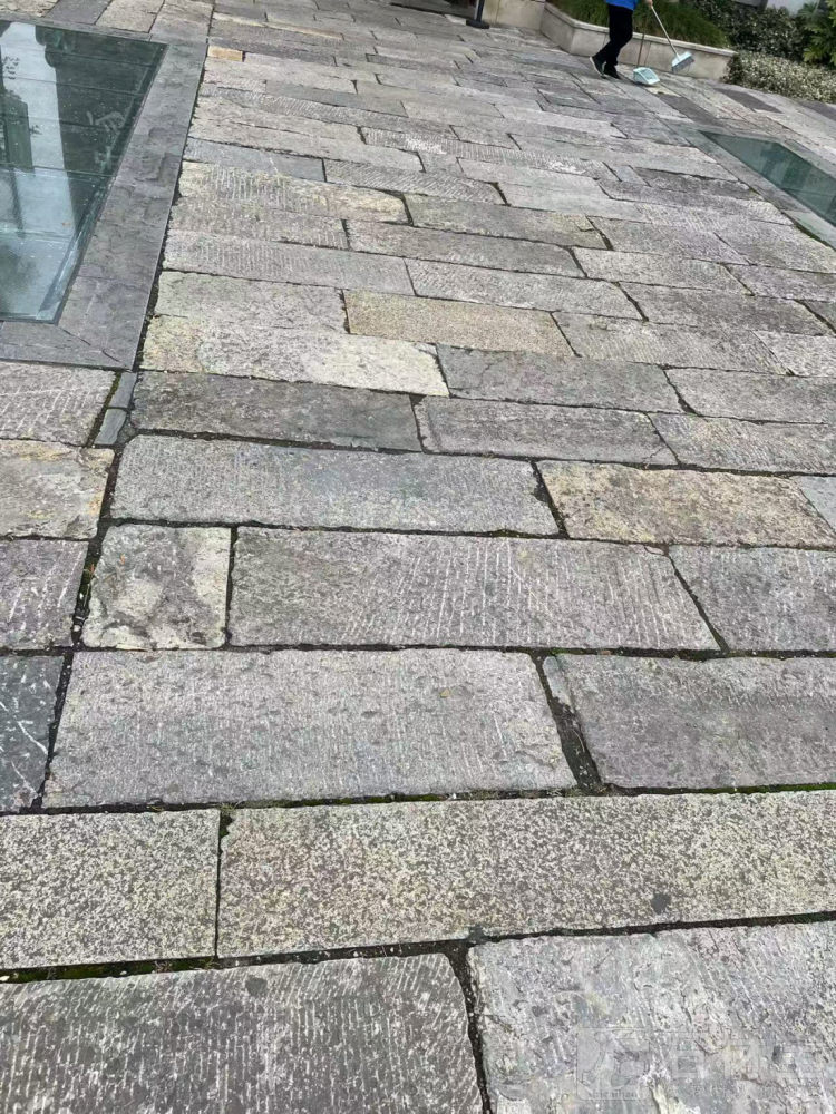 老石板