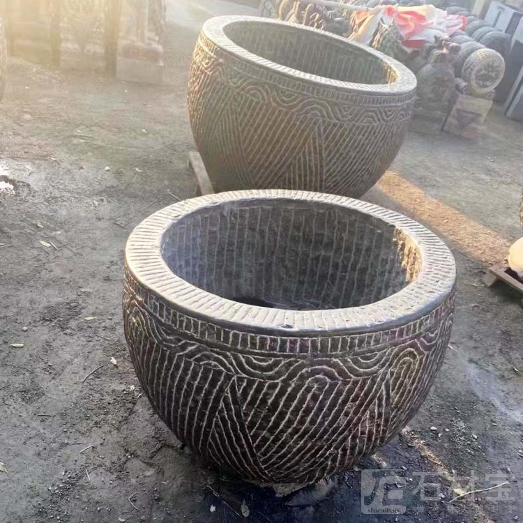 石雕花缸
