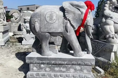 石雕大象