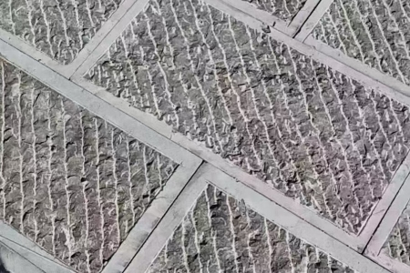 青石錾道面