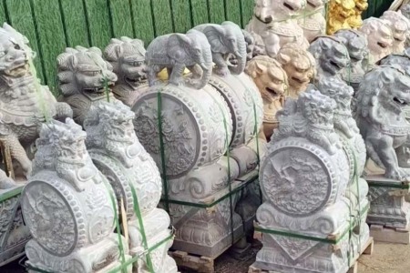 晚霞红抱鼓石