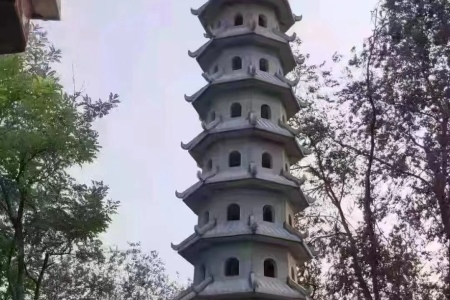 石雕佛塔