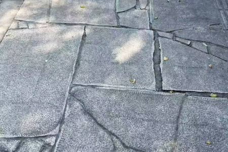 青石碎拼