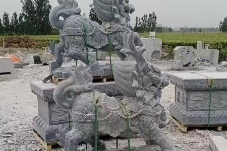 石雕麒麟