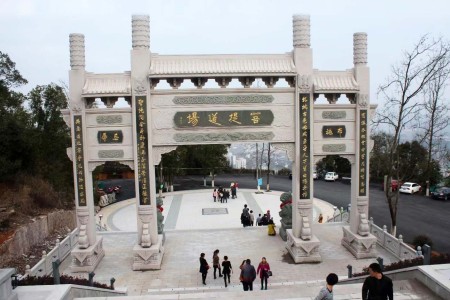 石牌坊