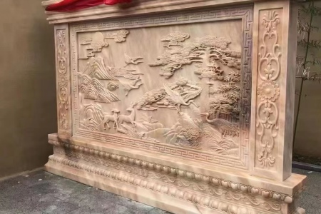 晚霞红照壁