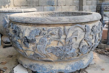 石雕花缸