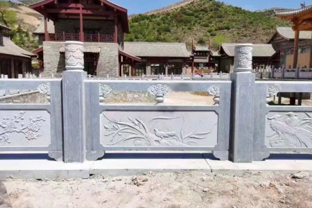 石栏杆
