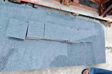 广东芝麻黑规格板