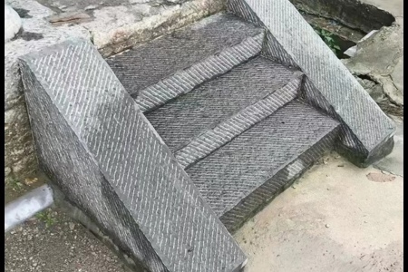 台阶石