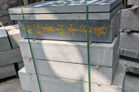 青石雕刻