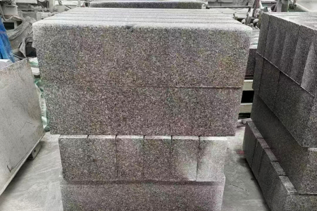 路沿石