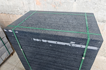 广东芝麻黑规格板