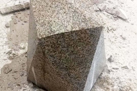 异型挡车石