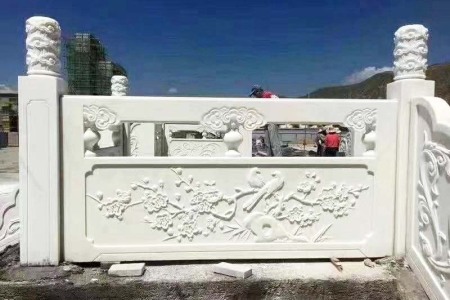 石栏杆