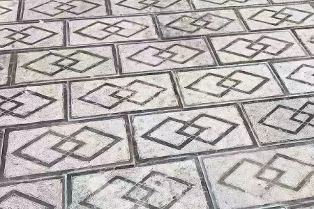 青石地铺石