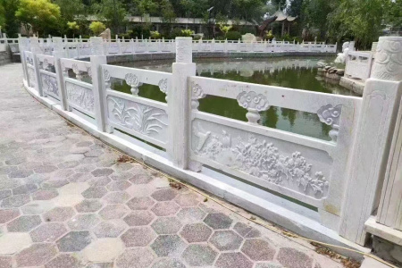 石栏杆