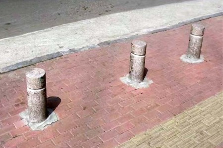 挡车柱