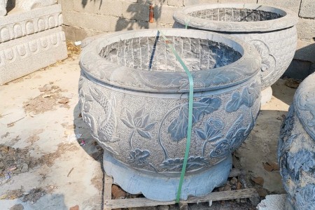 石雕花缸