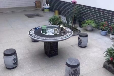 石桌石凳