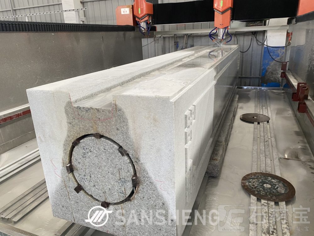 美国白金 整石传承别墅定制4米整石方柱圆柱