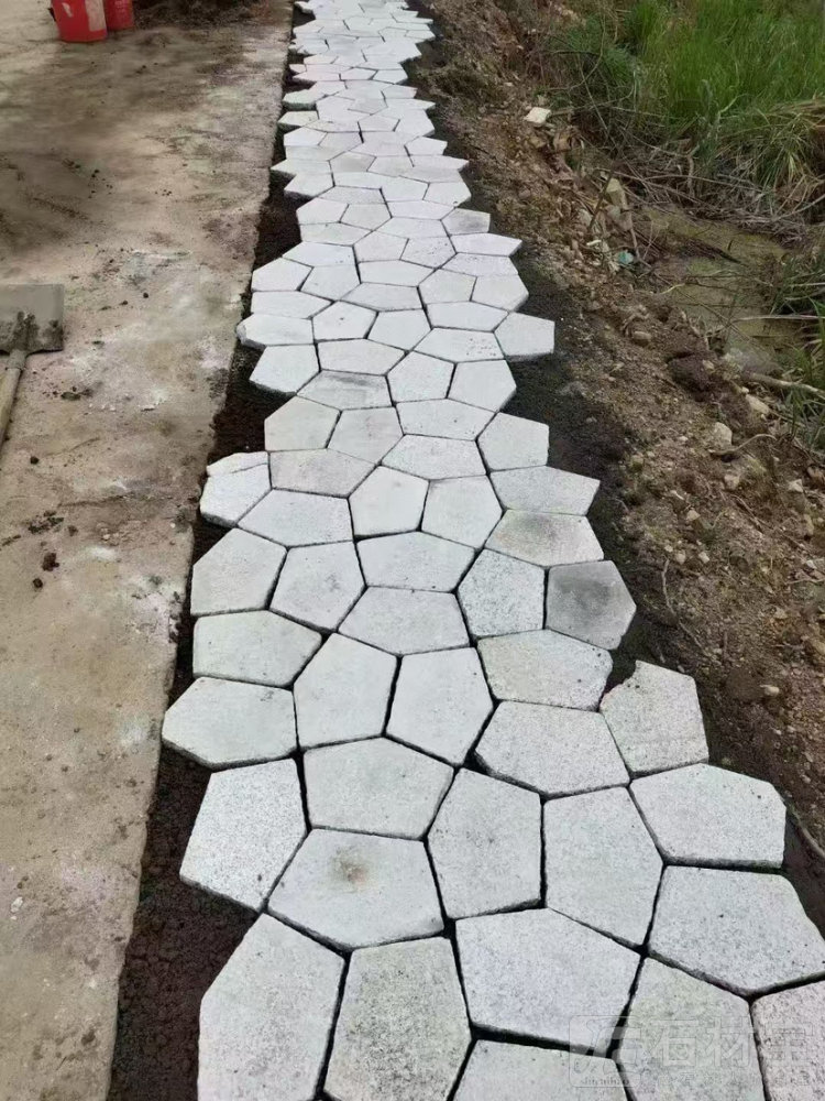 青石
