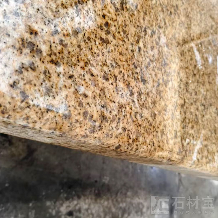 黄金麻台阶石