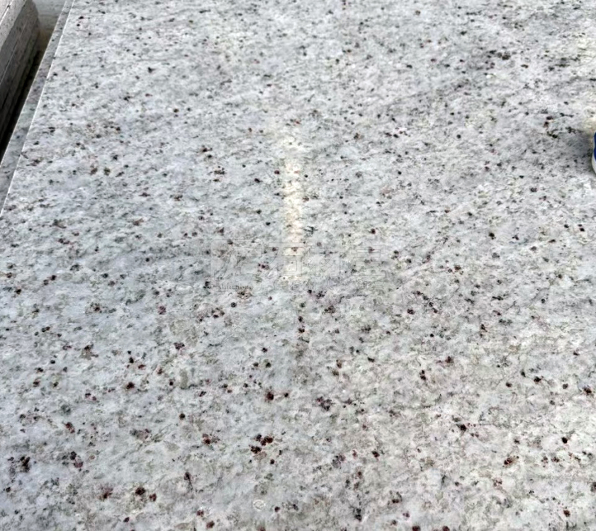 加纳白