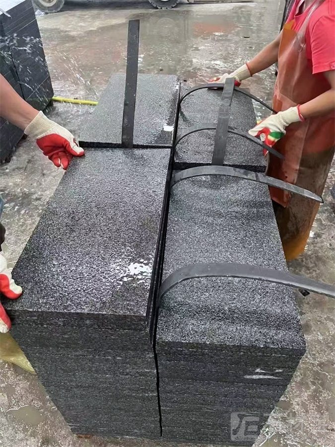 广西芝麻黑火烧地铺石