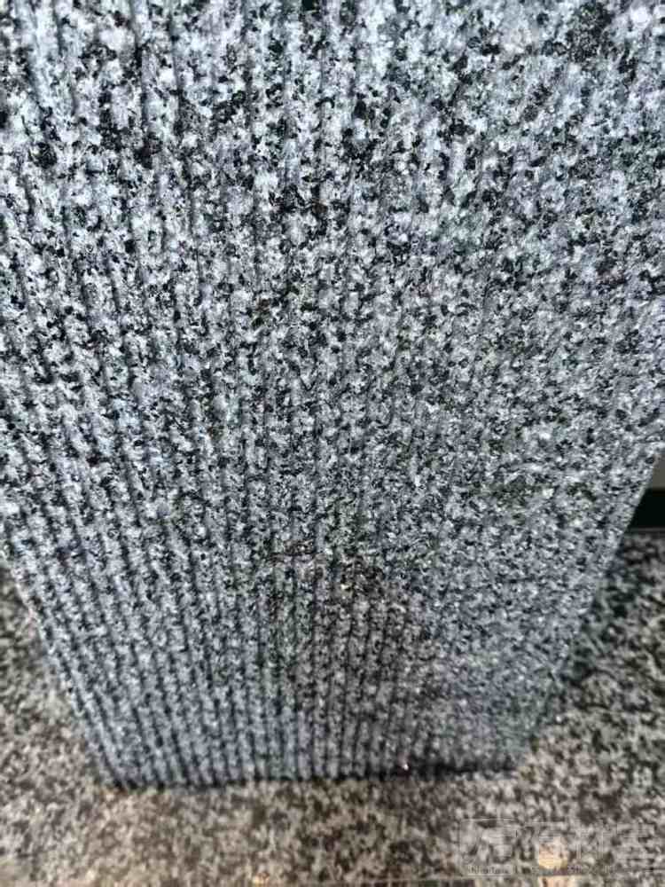 拉丝面