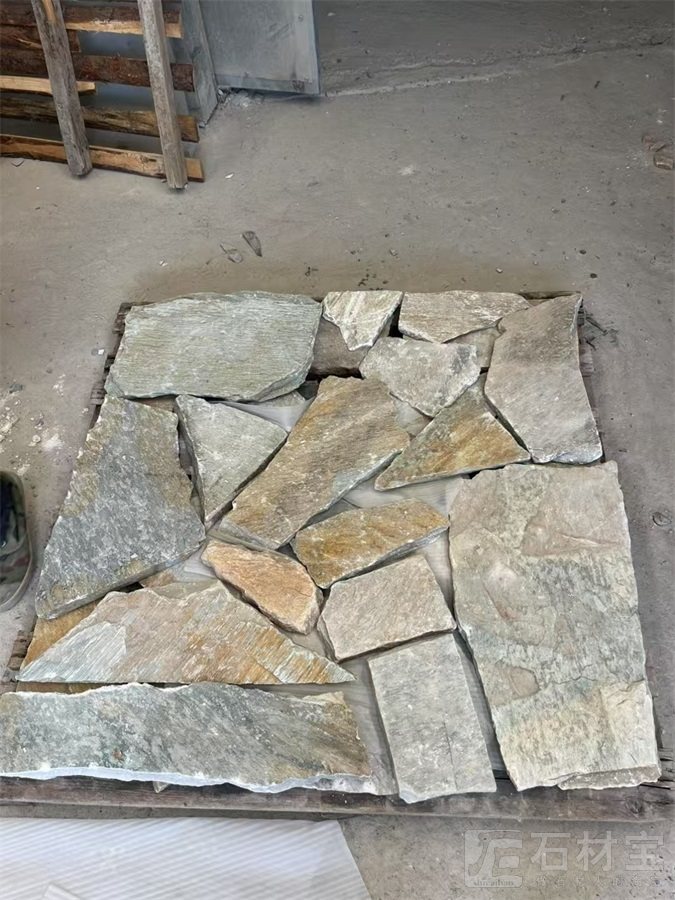 碎拼石