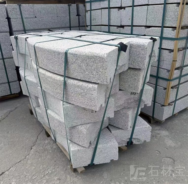 路沿石