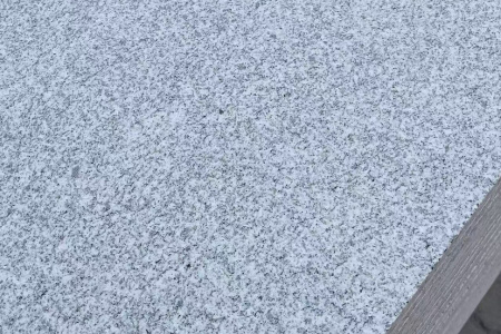 芝麻白