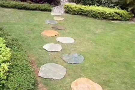 汀步石