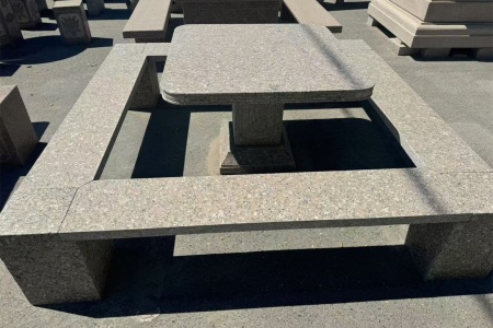 石桌椅