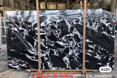 宝格丽黑