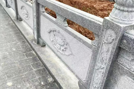 芝麻白栏杆