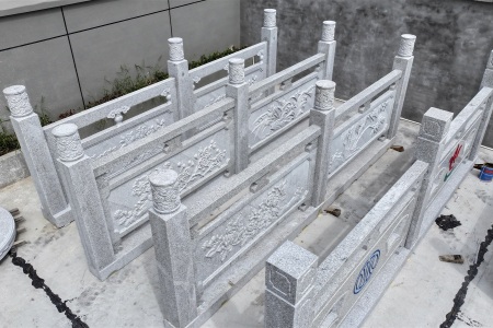 栏杆