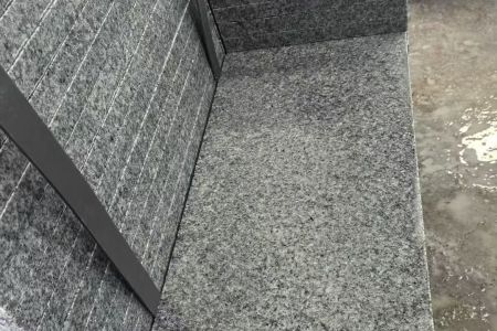 盲道石